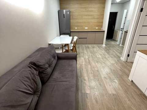 квартира за адресою Перлинна вул., 10