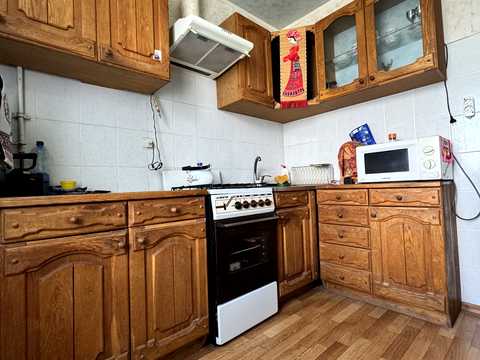 квартира по адресу Металлургов просп., 76а