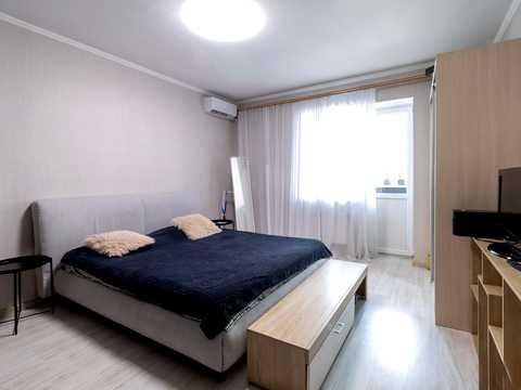 квартира за адресою Райдужна вул., 145