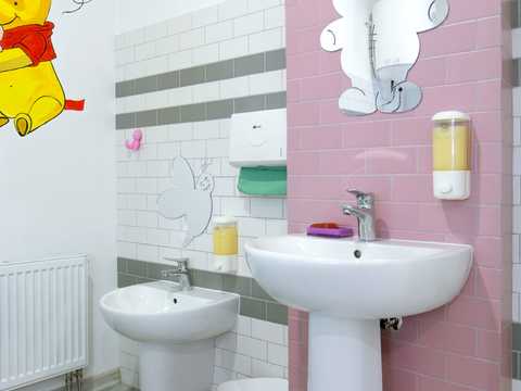 комерційна за адресою Київ, Золотоустівська вул., 16