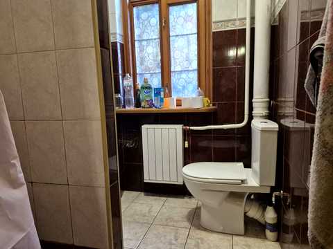 дом по адресу с. Княжичи, Стогния Михайла