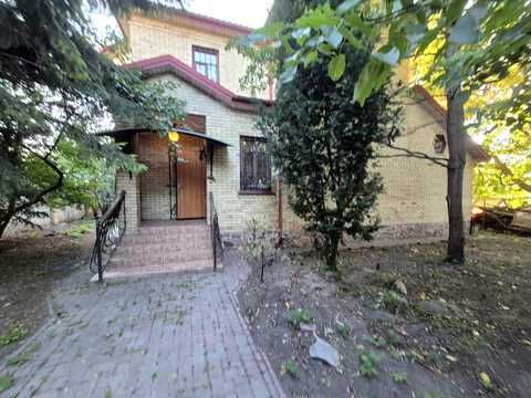 будинок за адресою Стогния Михайла