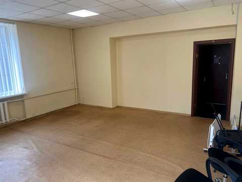 коммерческая по адресу Королеви Єлизавети ІІ ул. (Глинки), 17