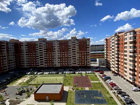 квартира за адресою смт. Слобожанське, Співдружності вул., 1