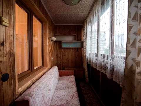 квартира за адресою Академіка Єфремова вул. (Командарма Уборевича), 4