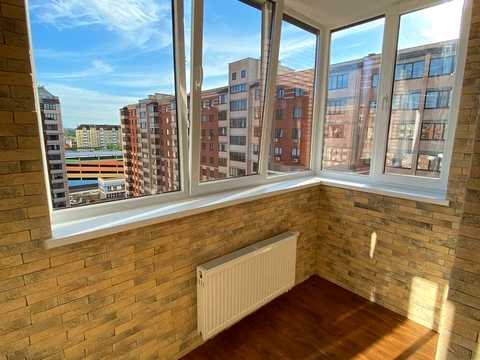 квартира за адресою Співдружності вул., 1