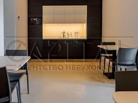 комерційна за адресою Лесі Українки бульв., 7-Б