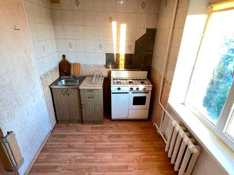 квартира за адресою житловий масив Тополя-1 вул., 2