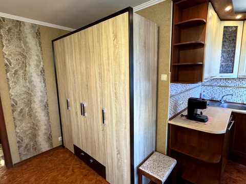 квартира за адресою Академіка Корольова вул., 2