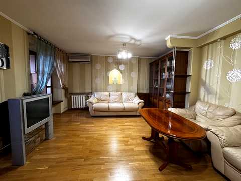 квартира по адресу Любарского пер. (Білостоцького), 8