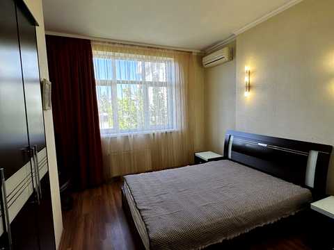 квартира за адресою Антоновича вул. (Горького), 72