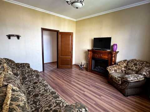 квартира за адресою Антоновича вул. (Горького), 72