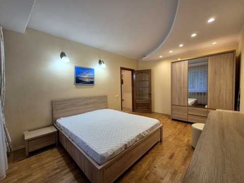 квартира за адресою Білоруська вул., 15-Б