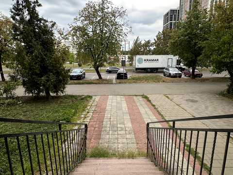 коммерческая по адресу Червоной Калины просп., 77