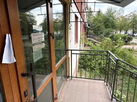 коммерческая по адресу Червоной Калины просп., 77