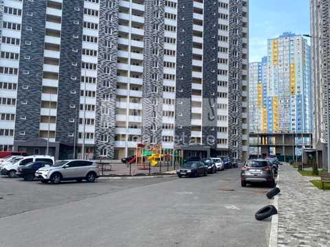 комерційна за адресою Київ, Ревуцького вул., 54
