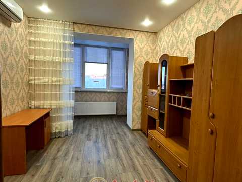 квартира за адресою Академіка Заболотного вул., (Будинок 1)
