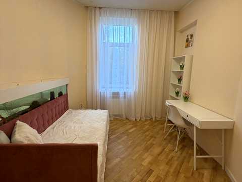 квартира за адресою Лазаря Глоби вул. (Андрія Фабра), 17