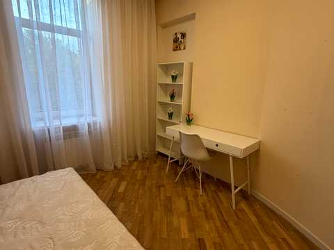 квартира за адресою Лазаря Глоби вул. (Андрія Фабра), 17