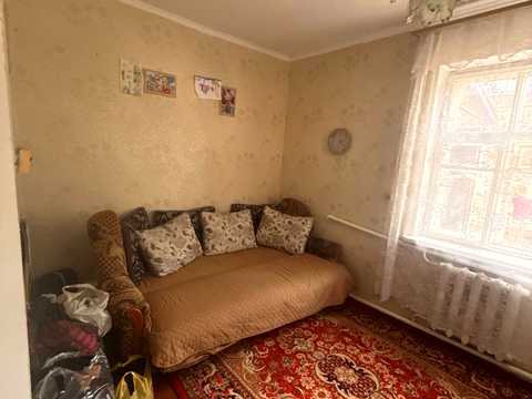 дом по адресу Героїв Крут ул. (Комунарів), 12