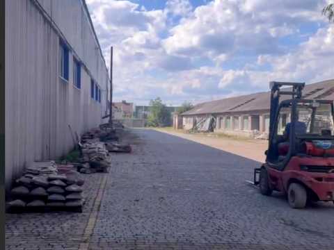 комерційна за адресою смт. Чемерівці, Головна, 1