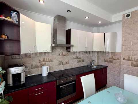 квартира за адресою Олени Пчілки вул., 8