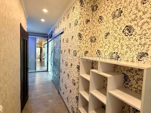 квартира за адресою Олени Пчілки вул., 8