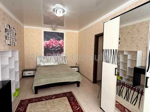 квартира за адресою Олени Пчілки вул., 8