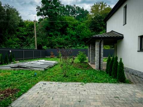 будинок за адресою провулок Шкільний, 3