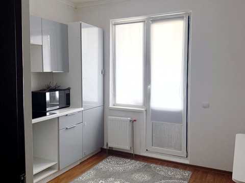 квартира за адресою Софії Русової вул., 7-А