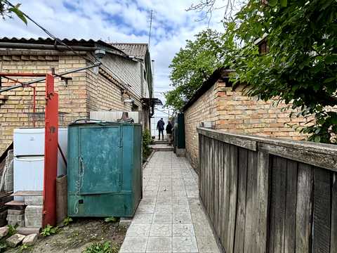 будинок за адресою Центральна вул., 6