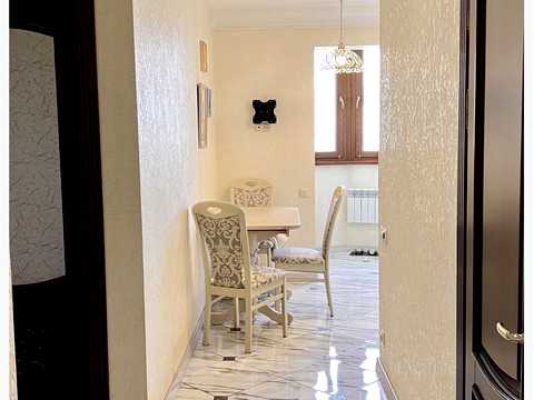 квартира за адресою Академіка Корольова вул., 90а