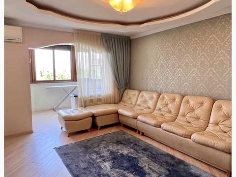 квартира за адресою Академіка Корольова вул., 90а