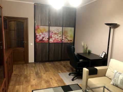 квартира по адресу Сім'ї Кульженків ул. (Петра Дегтяренка), 33