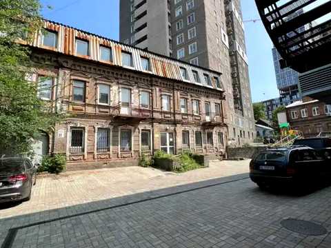 коммерческая по адресу Александра Поля просп. (Кірова), 25