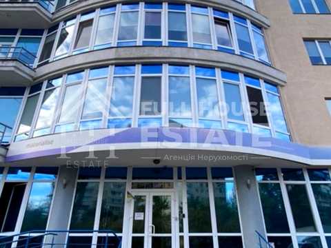 коммерческая по адресу Раисы Окипной ул., 8А