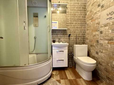квартира за адресою Теплична вул., 42
