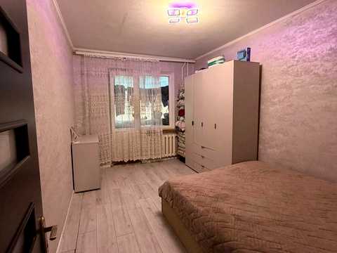 квартира за адресою Леха Качинського вул., 63/1