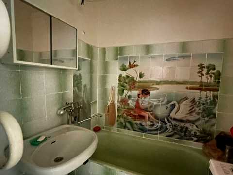квартира за адресою Степана Бандери, 32