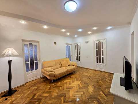 квартира за адресою Олеся Гончара вул., 62