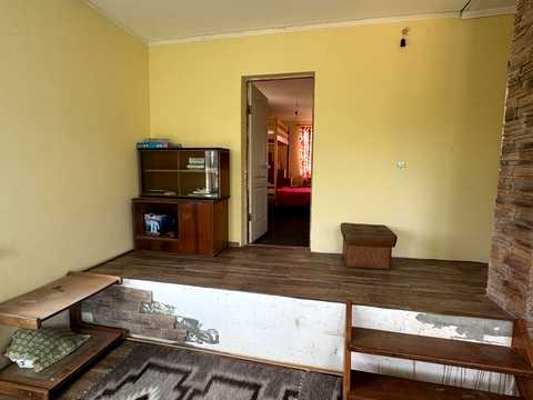 будинок за адресою Успішна