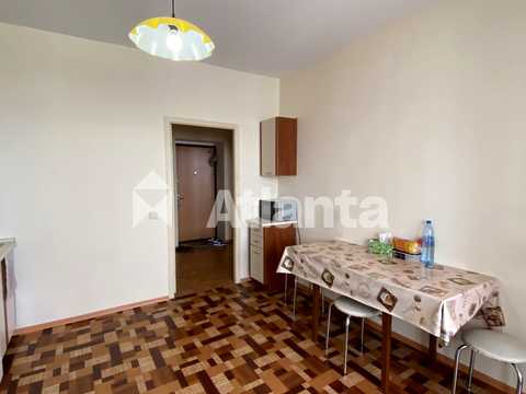 квартира за адресою смт. Таїрове, Коралова вул., 1