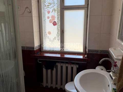 будинок за адресою Дмитрівська вул., 25
