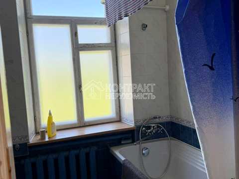 будинок за адресою Дмитрівська вул., 25