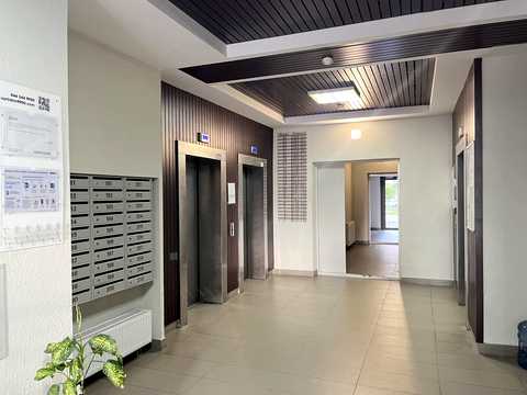 квартира за адресою Олександра Олеся вул., 4-А