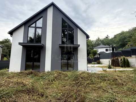 будинок за адресою провулок Шкільний, 9