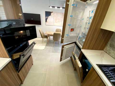квартира за адресою Височана вул., 18 к1