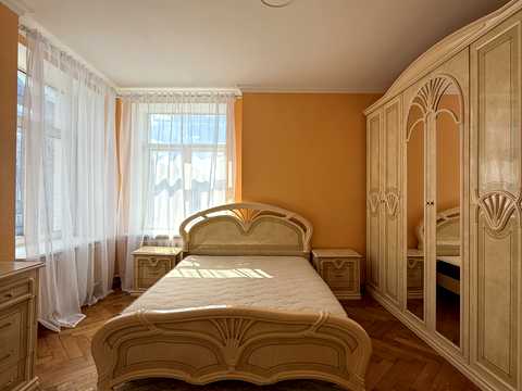 квартира за адресою Велика Васильківська вул. (Червоноармійська), 84/20