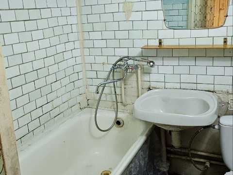 квартира по адресу Гвардейцев-Широнинцев ул., 79б