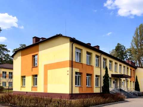 будинок за адресою Успішна